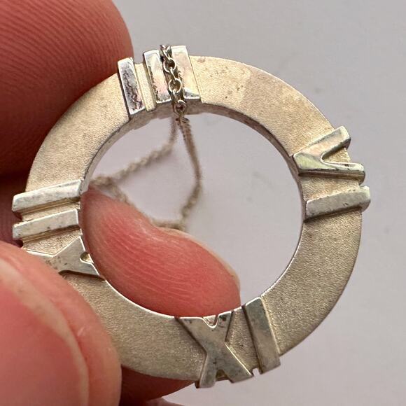 Tiffany and Co Atlas Circle Pendant Necklace - Picture 13 of 13